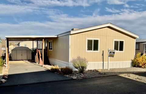 170 Koontz Ln, Carson City, NV 89701