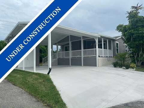 990 Sand Cay Avenue, #695, Venice, FL 34285