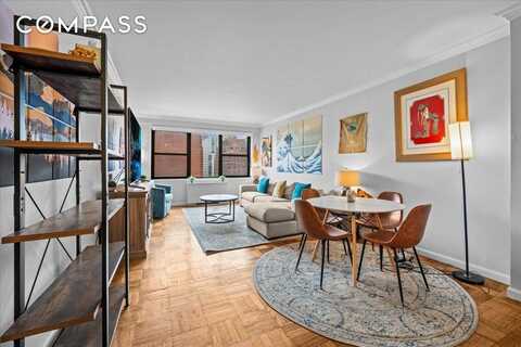 200 East 27th Street, New York, NY 10016