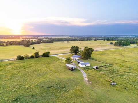 3783 Friendship Road, Stuart, OK 74570