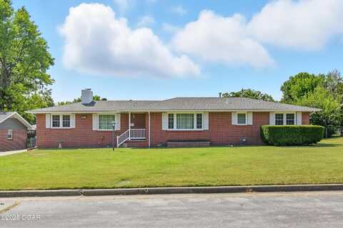 1012 Euclid Boulevard, Carthage, MO 64836