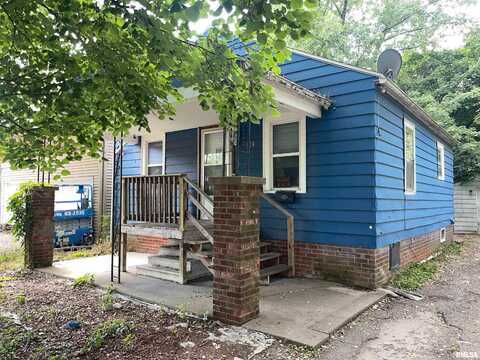 903 N DANIEL Avenue, Springfield, IL 62702