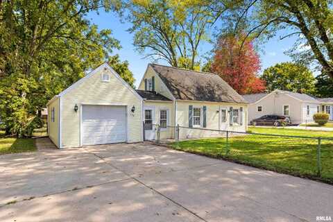 208 ESSER Street, Washington, IL 61571