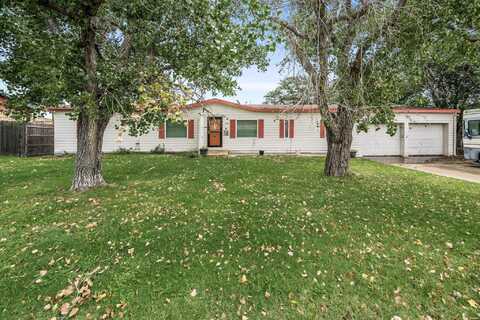 1330 Lion St, Miami, TX 79059