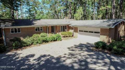 956 Rays Bridge Road, Whispering Pines, NC 28327