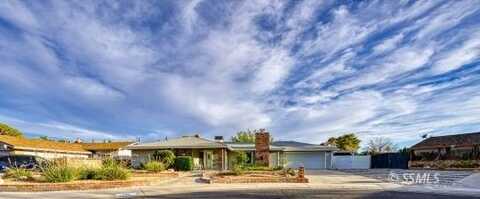 733 Trisha CT, Ridgecrest, CA 93555