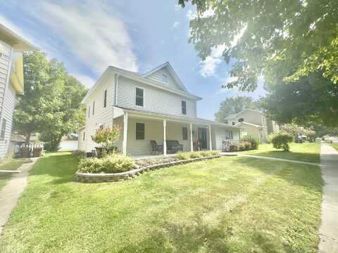 209 S Chestnut, SHANNON, IL 61078