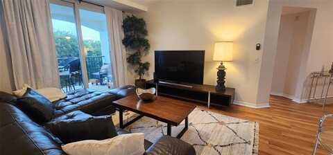 1023 Villa Ln, Boynton Beach, FL 33435