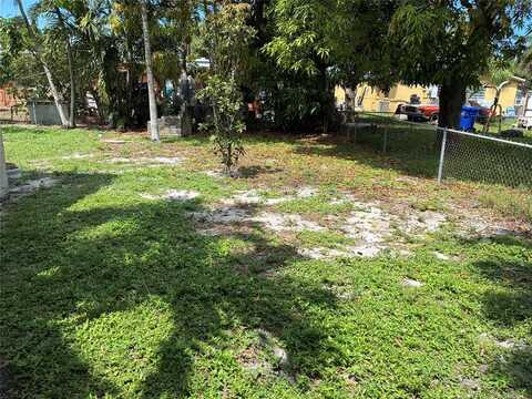 721 NW 18th St, Pompano Beach, FL 33060