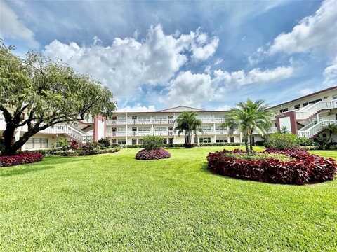 133 Fanshaw D, Boca Raton, FL 33434