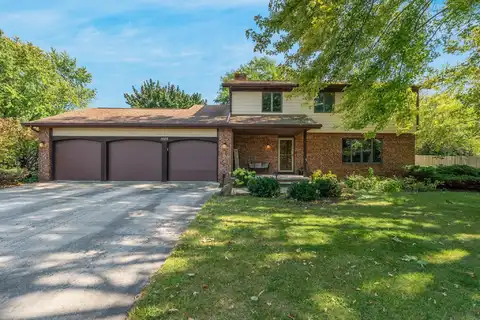 1025 WOODLAND Drive, MENASHA, WI 54952