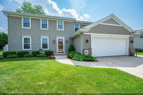 1307 BLUE RIDGE Drive, GREEN BAY, WI 54304