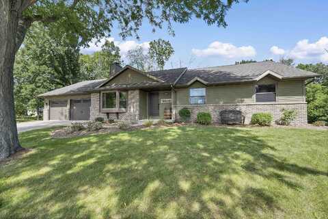 2389 CURTIS Court, GREEN BAY, WI 54311