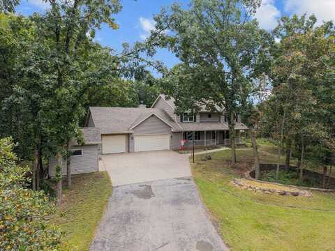 1928 SCARLET OAK Trail, OSHKOSH, WI 54904