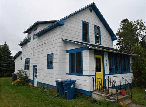 106 Summit Street S, Spooner, WI 54801
