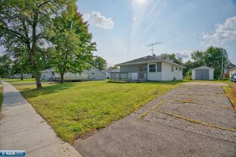 116 Suffolk Dr, Hoyt Lakes, MN 55750