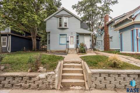 605 S Spring Ave, Sioux Falls, SD 57104