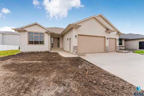 3517 E Sage Grass St, Sioux Falls, SD 57108