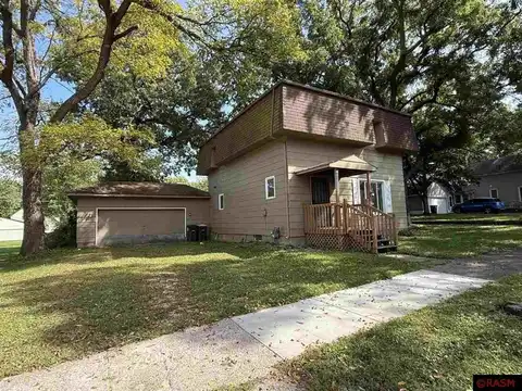 252 N Hunt Street, Lake Crystal, MN 56055
