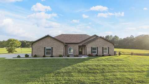 130 Hunters Way, Benton, TN 37307