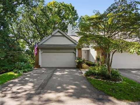5025 Timberway Trail, Clarkston, MI 48346