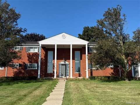 1099 Tienken Court, Rochester Hills, MI 48306