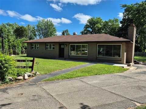3193 Howe Court, Waterford, MI 48329