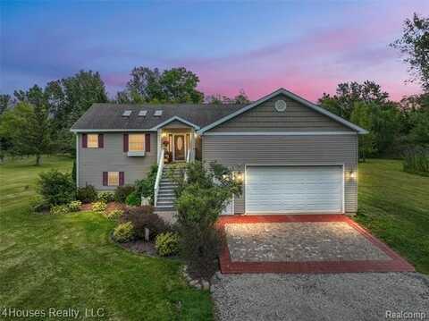 4087 Silver Valley Drive, Lake Orion, MI 48359