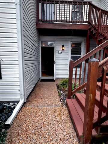 314 Persimmon Drive, Yorktown, VA 23693