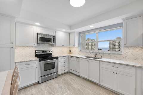 3212 S Ocean Boulevard, Highland Beach, FL 33487