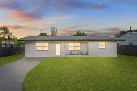 1772 NE 23rd Drive, Jensen Beach, FL 34957