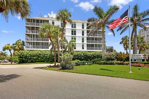 669 NE Plantation Road, Stuart, FL 34996