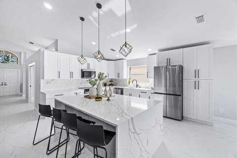 11709 Castellon Court, Boynton Beach, FL 33437