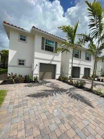 6737 Broadwater Lane, Lake Worth, FL 33467