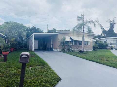 18 Cozumel Lane, Port Saint Lucie, FL 34952