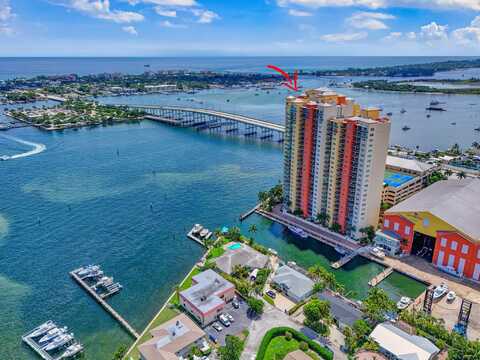2640 Lake Shore Drive, Riviera Beach, FL 33404