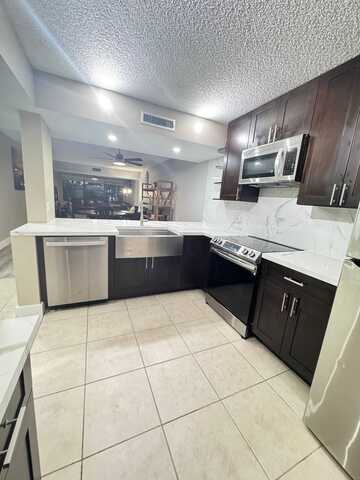 3507 Village Boulevard, West Palm Beach, FL 33409