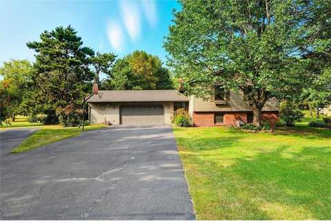 6072 Chippewa Trail, North Branch, MN 55056