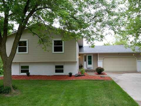 15625 46th Avenue N, Plymouth, MN 55446