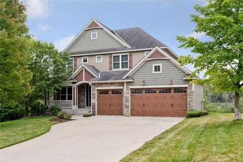 906 Woodland Drive, Little Canada, MN 55109