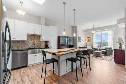 750 Mainstreet, Hopkins, MN 55343