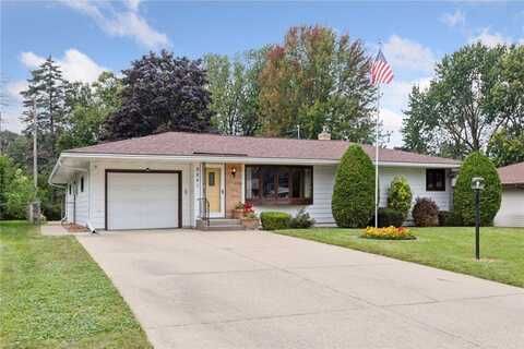 2841 Galtier Street, Roseville, MN 55113