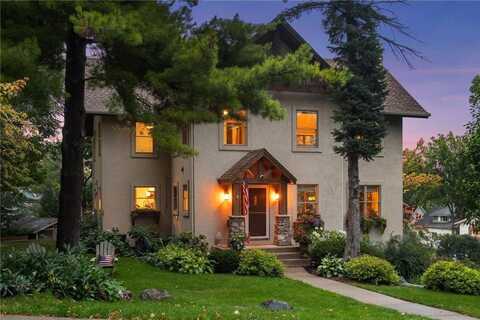 126 Courtland Street, Excelsior, MN 55331