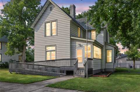 716 1st Street NW, Faribault, MN 55021
