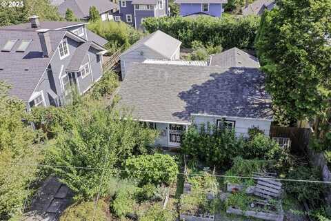2822 SE 34TH AVE, Portland, OR 97202