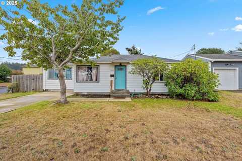993 SALMON AVE, Coos Bay, OR 97420