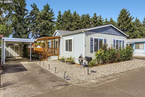 835 SE 1ST AVE, Canby, OR 97013