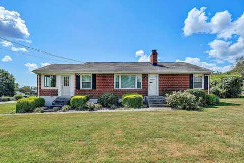 7704 Barrens RD, Roanoke, VA 24019