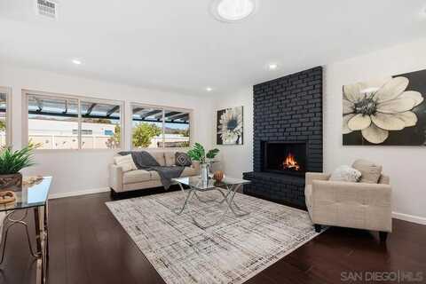 13325 Floral Ave, Poway, CA 92064