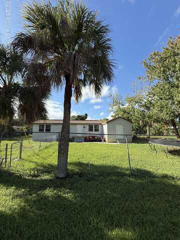 1685 Savana Drive, Merritt Island, FL 32952
